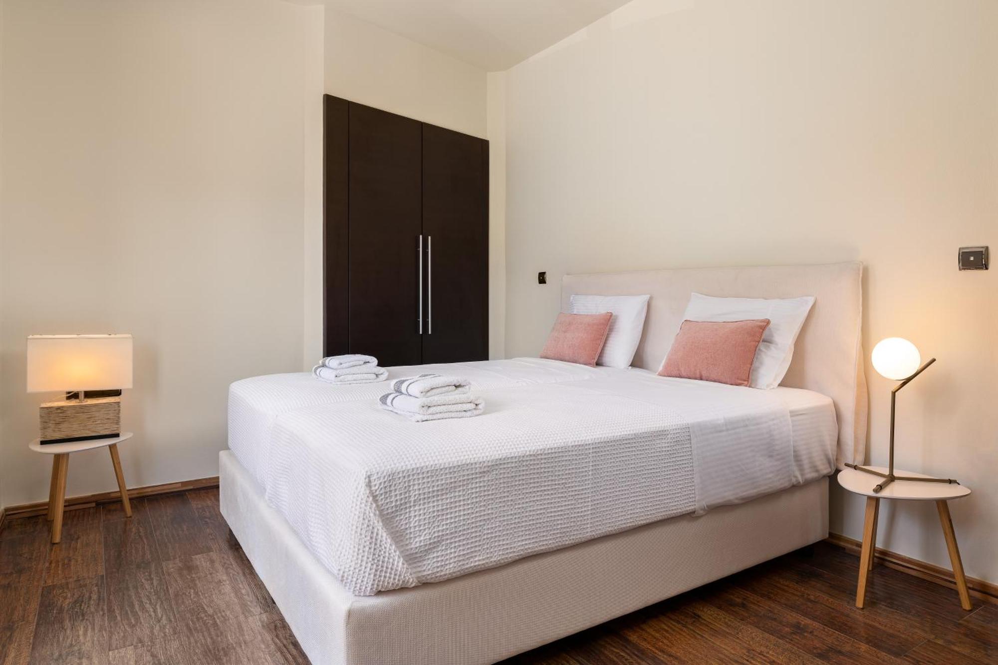 Glamorous Nefeli Koskinou (Rhodes)
