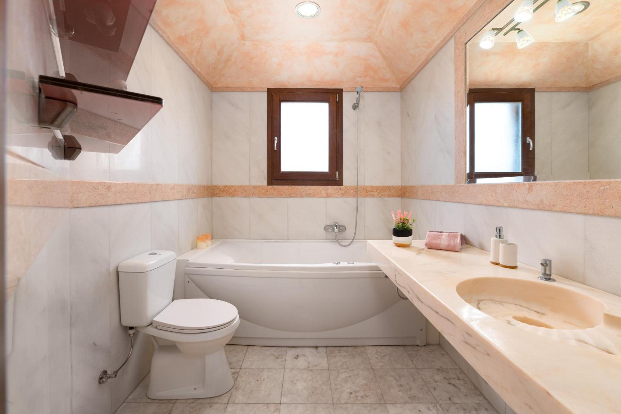 Glamorous Nefeli Koskinou (Rhodes)
