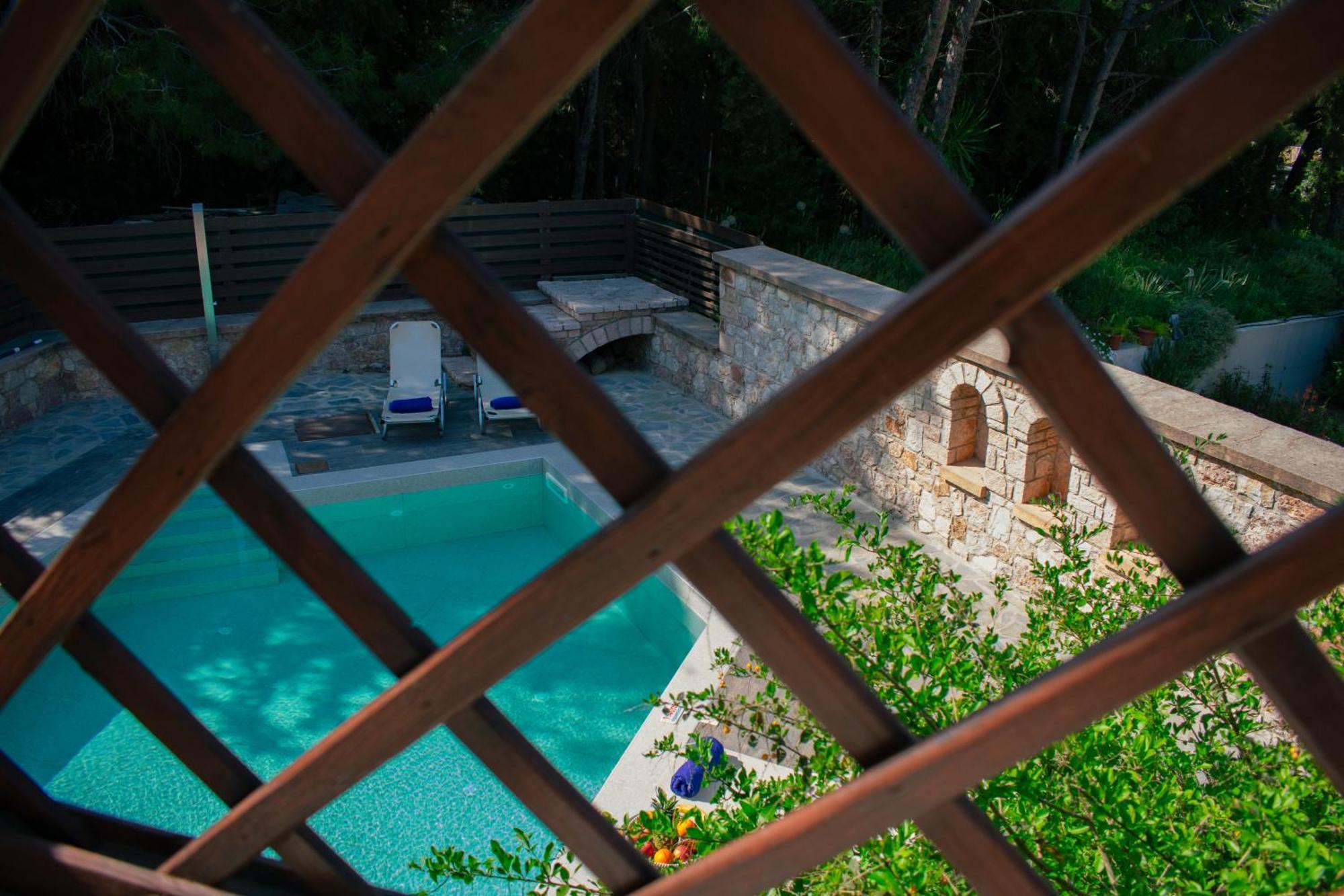 Glamorous Nefeli Koskinou (Rhodes)